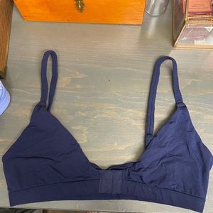 Skims ADAPTIVE FITS EVERYBODY TRIANGLE BRALETTE